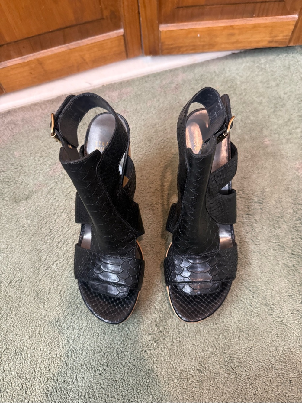 STUART WEITZMAN Black Leather Open-Toe Textured Wedge Sandals, BRAND NEW